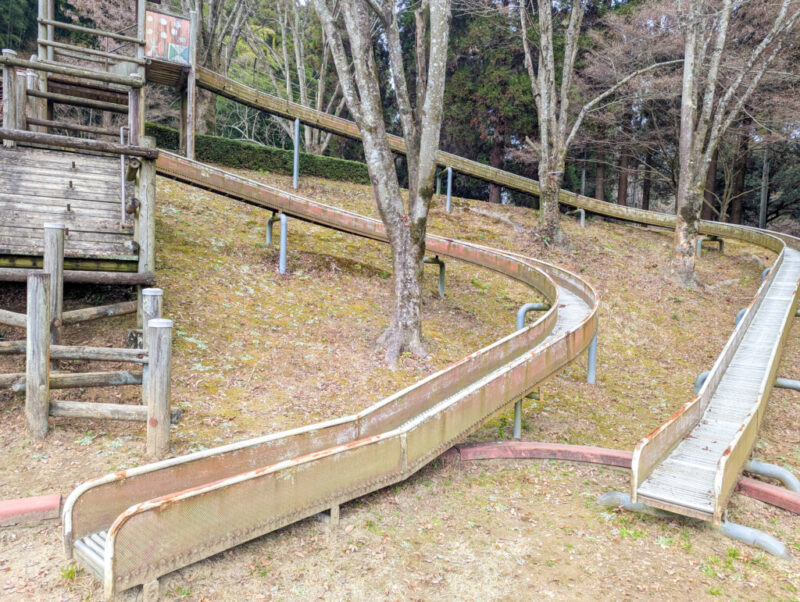 装飾古墳館アスレチック古墳公園